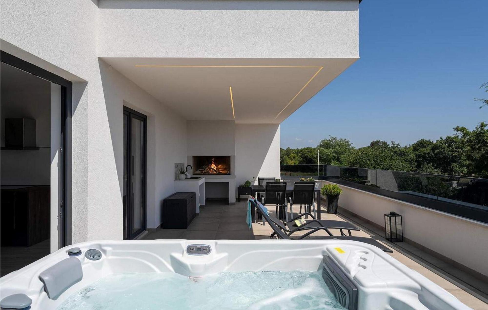 Ana Apartment